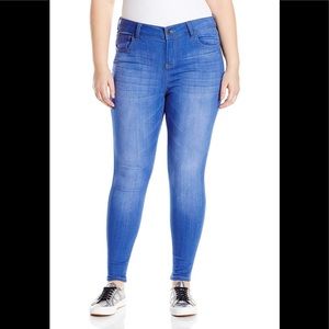 Celebrity Pink Infinite Stretch Skinny Jeans!